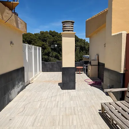 Con Vistas Y Terraza En * Marbella