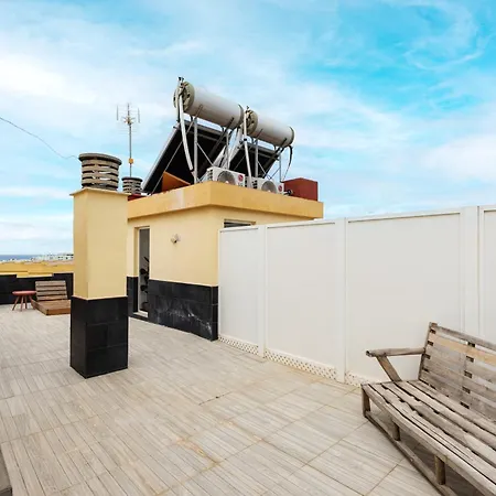 Con Vistas Y Terraza En Apartment Marbella